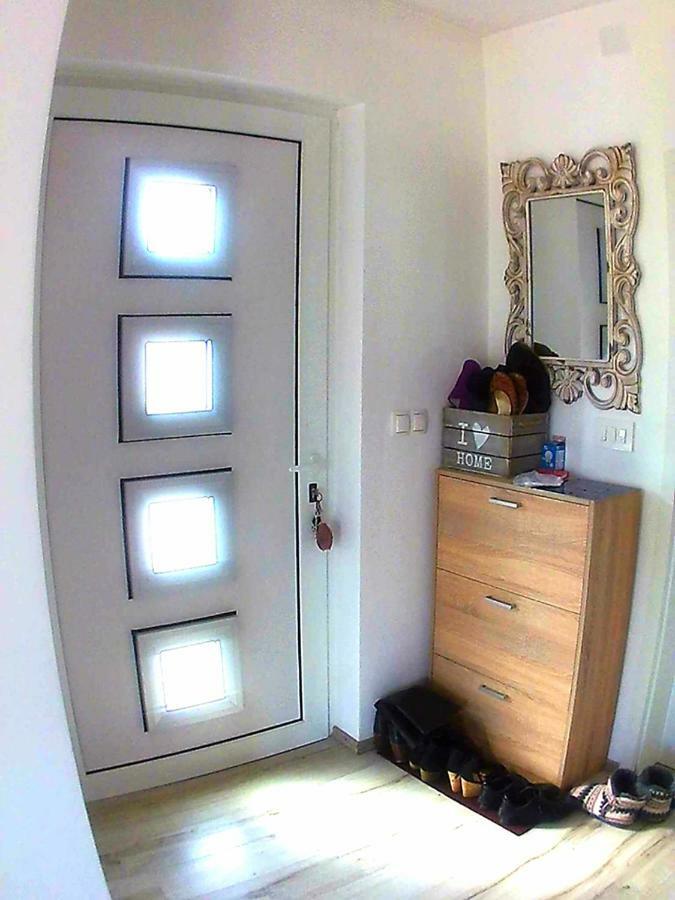 Chic Loft Appartment 크르크 외부 사진