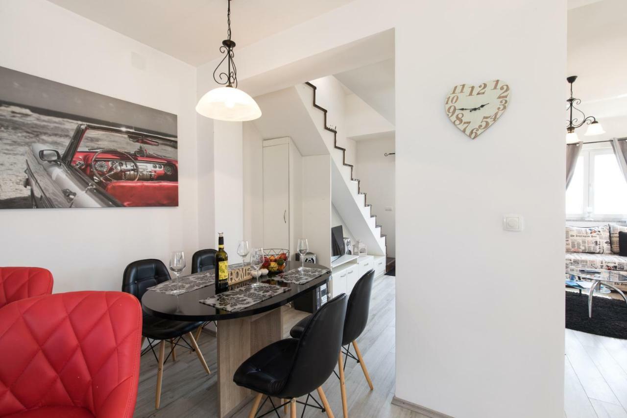 Chic Loft Appartment 크르크 외부 사진