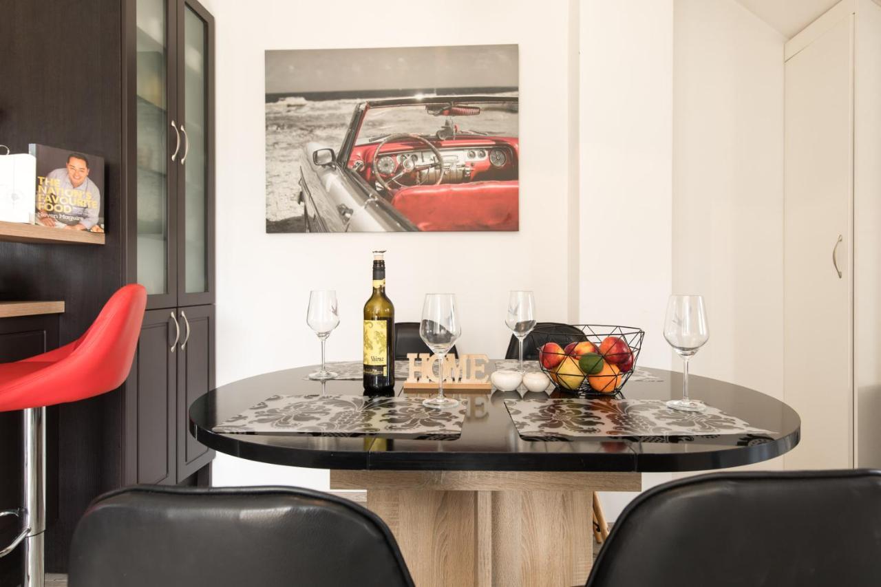 Chic Loft Appartment 크르크 외부 사진